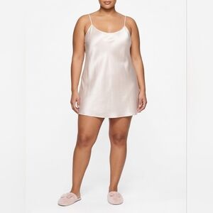 Nordstrom Lingerie 100% Silk Slip Nightgown